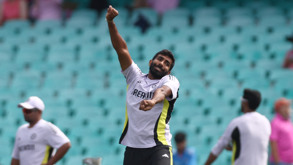 IPL 2025 - Shane Bond advises cautious approach to Jasprit Bumrah's return from back injury